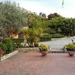 Porto Rhoca Szálloda 4*