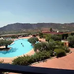 Porto Rhoca 4*