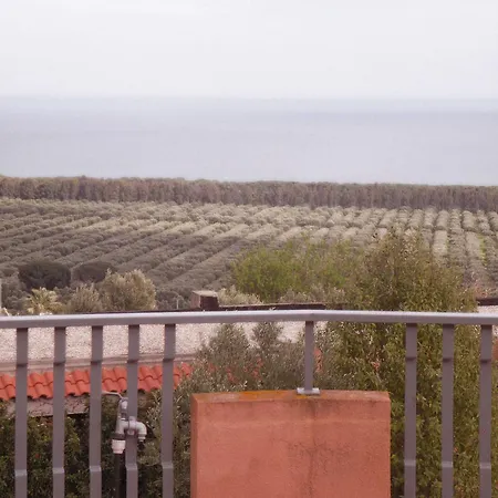 Porto Rhoca 4*