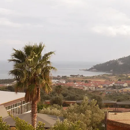 Porto Rhoca 4* Сквилласе